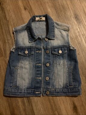 Soho Blue - Classic Sleeveless Denim Vest - Size 7